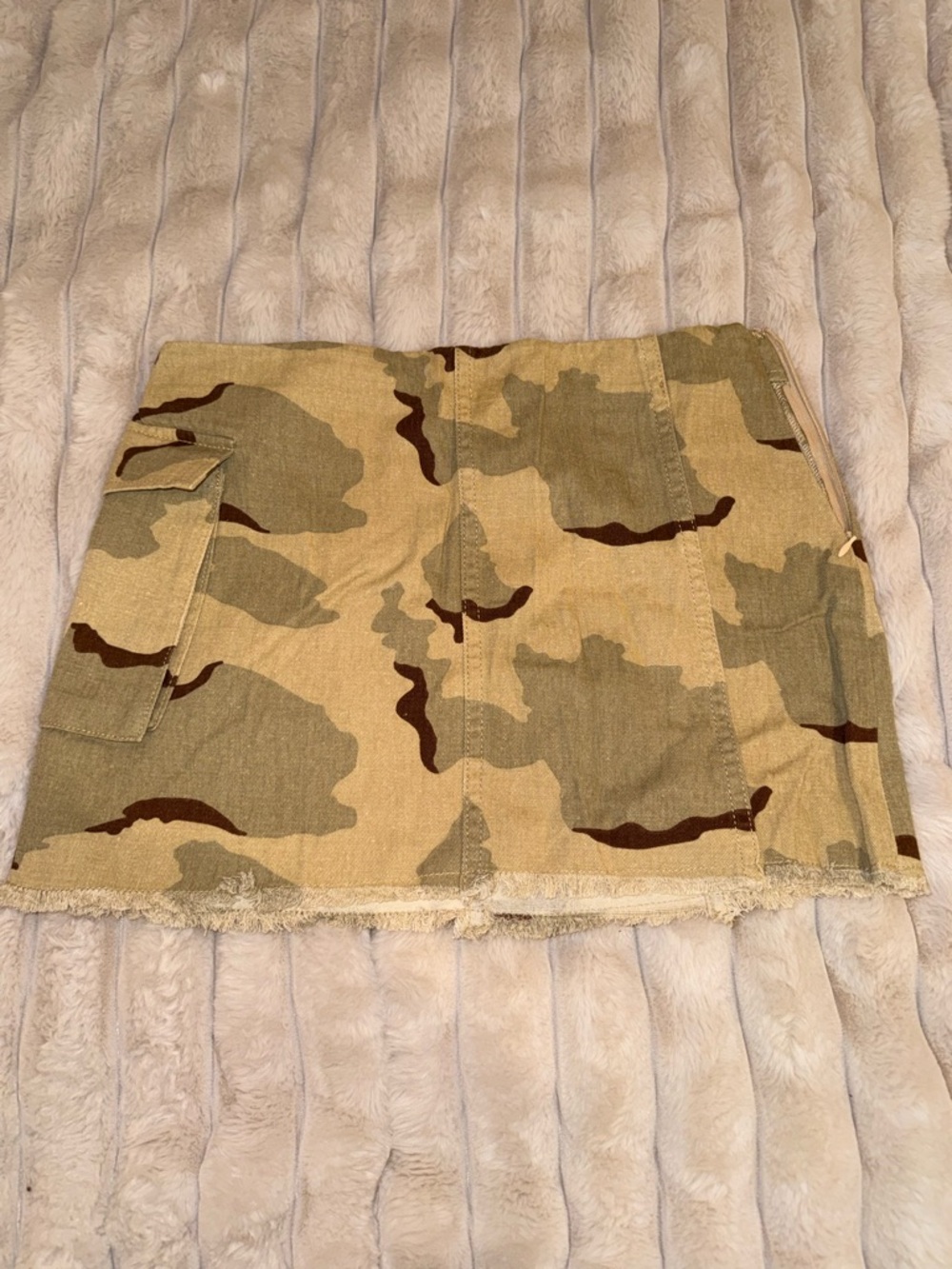 Le Lis Camo Mini Skirt in Beige and Olive